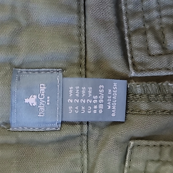 Boy shorts, Toddler, BabyGap size 2T - Picture 5 of 7